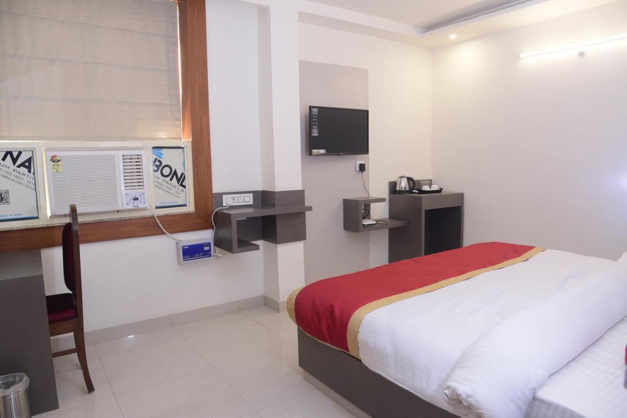 בארילי Hotel Le Cypress מראה חיצוני תמונה