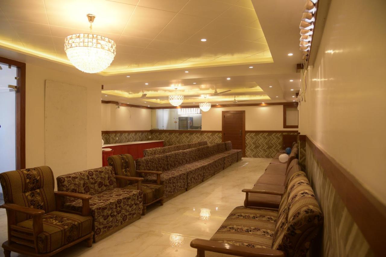 בארילי Hotel Le Cypress מראה חיצוני תמונה