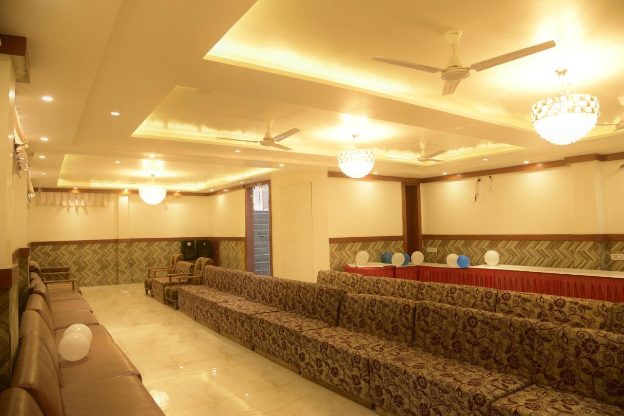 בארילי Hotel Le Cypress מראה חיצוני תמונה